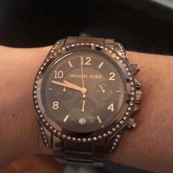Michael Kors Chocolate Brown Watch - Picture 3 of 3